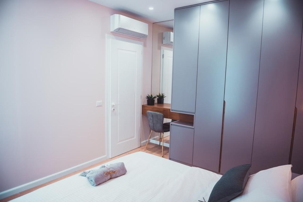Tam Skanderbeg Square City Center Apartment No2 Tiranë Ngoại thất bức ảnh