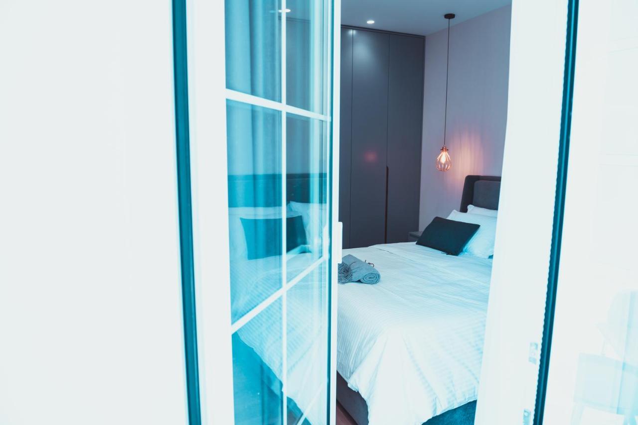 Tam Skanderbeg Square City Center Apartment No2 Tiranë Ngoại thất bức ảnh