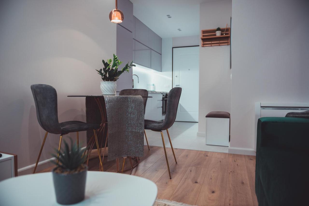 Tam Skanderbeg Square City Center Apartment No2 Tiranë Ngoại thất bức ảnh